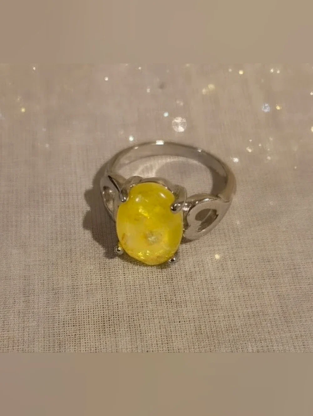 Yellow Stone Silver Cocktail Ring - Size 8
